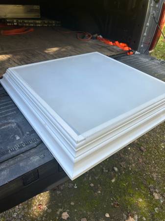 Ceiling Light Fixture 1