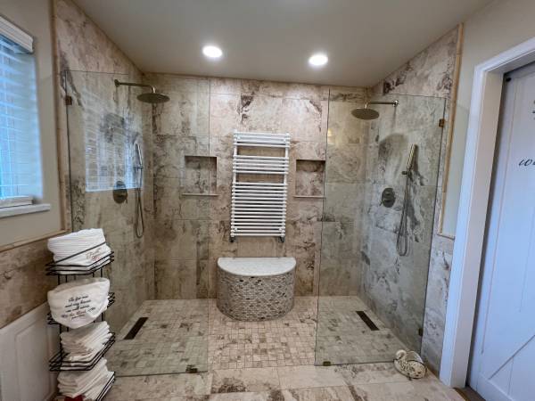 $1,350,000 / 5br - 3600ft2 - Adult Family Home Business Two Lots potential (Kent)63870757417219124
