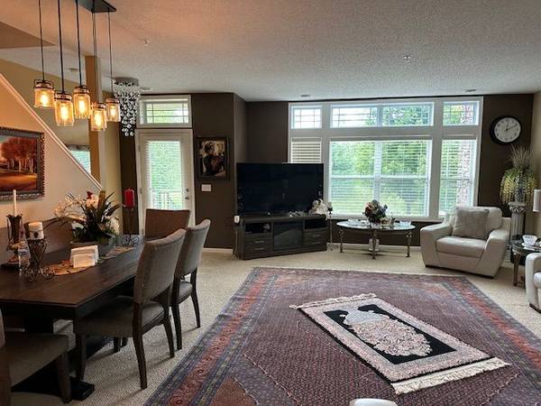 $2,600 / 2br - 1600ft2 - Super Clean, Furnished 2 BR, 3 Bath, 2 Car Heated Underground Parking (Blaine)63868814532611121