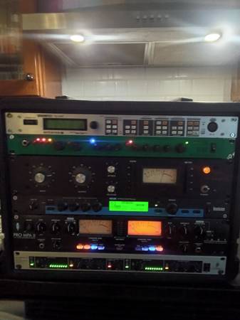 Loaded studio vocal  rack 1