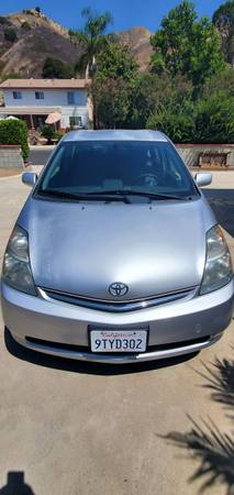 Toyota for sale - $11,500 (Sylmar)63441112940035120
