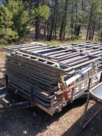 Corral Panels an gates 1