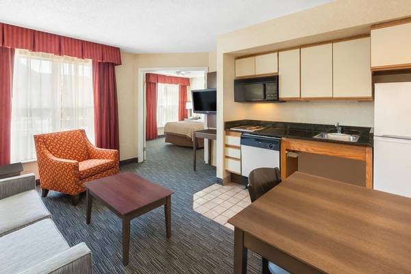 Act Fast! Limited Availability - No Lease, No Deposit 1