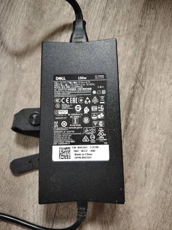 Dell 130 W AC Adaptor 1