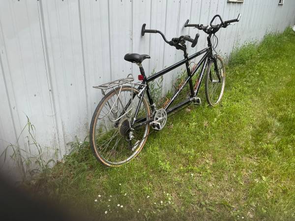 Bicycle Built for 2! Beautiful Tandem Trek T1000 1