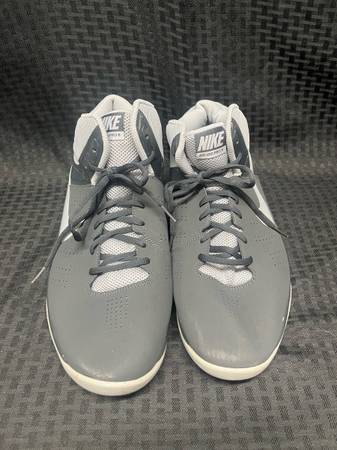Nike Air Visi Pro 6 Gray Men’s Basketball Sneakers - 13 1