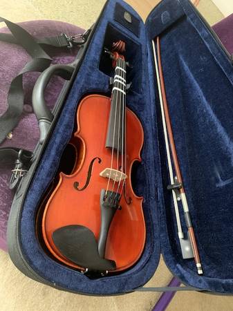 Like New Franz Hoffmann Concert Violin ($589 new) Premium Step-Up 1/2. 1