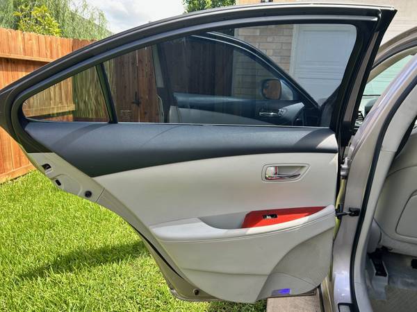 2027 Lexus ES350 148k miles for sell - $6,600 (Pearland)63622362964867124