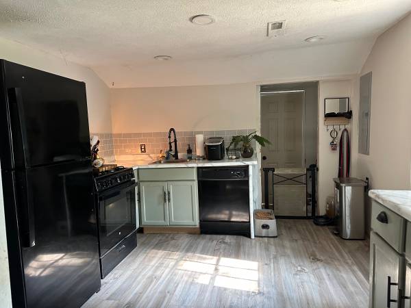 $162,500 / 3br - 800ft2 - 3 bed 1 bath home on Big Turkey Lake (LaGrange)63953482014722122