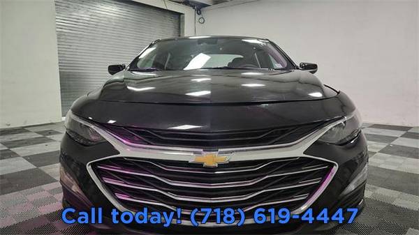 2023 Chevrolet Malibu LT Sedan - $14,995 (Long Island City)63614007812865121
