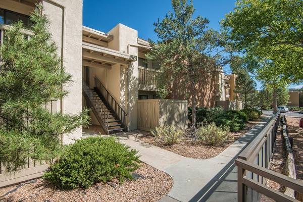 $1,650 / 1br - 620ft2 - 1/1 Condo. Avail Oct 1st. Great location for Santa Fe OR Los Alamos! (Santa Fe)63806092576259124