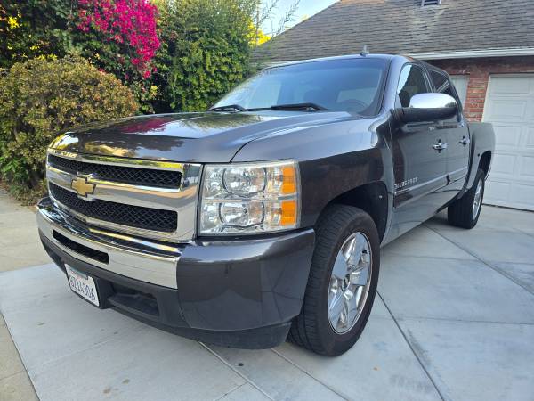 2010 Chevrolet Silverado 1500 LT **1 Dueño, Súper Limpio** - $15,500 (Hollywood)63623879393027121