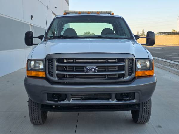 2001 Ford F550 Crew Cab - Photo 8