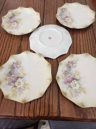 5 plates 1