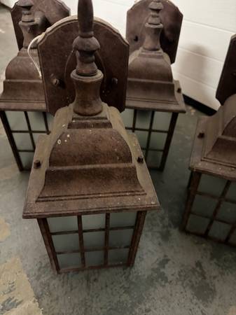 Outdoor light sconces 1