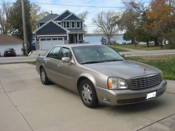 2004 Cadillac Deville 1