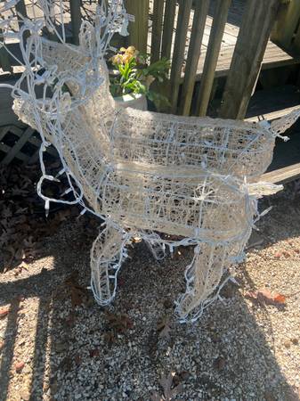 2-lighted  frame deer Christmas decorations 1