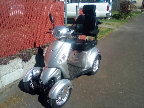 EW-46, Scooter. $850.00 1