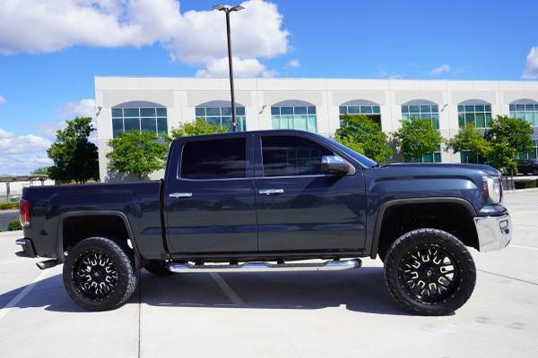 2017 GMC Sierra 1500 SLT - Photo 8