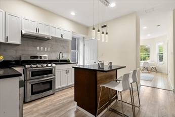 $2,995 / 3br - Jamaica Plain 3 Bed/1 Bath Apartment | Washington St (Jamaica Plain)63996407513346122