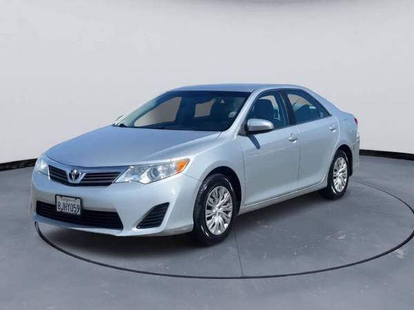 2012 TOYOTA CAMRY*CLEAN TITLE*GOOD CONDITION*WELL SERVICED*WE FINANCE* 1