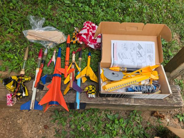estes rockets engins launch pad and more 1