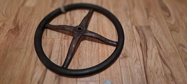 Model T Steering Wheel 1