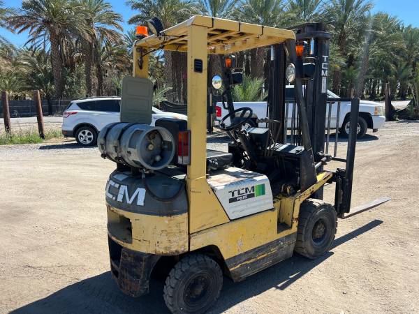 97 TCM FG15 forklift 1