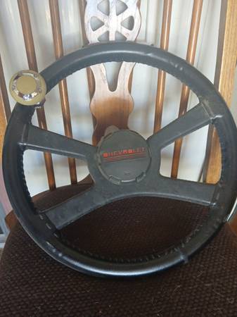 88-94 chevy pick up steering wheel 1