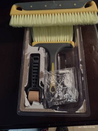 Wallpaper installation kit,new 1