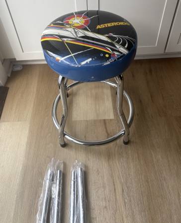 ARCADE1UP Asteroids Adjustable Arcade Pub Bar Stool MINT! 1
