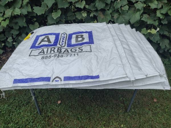 Lot of 8 Tuffy Series Poly Woven Inflatable Dunnage Bags 33 x 34 1