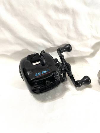 Like new older model, medium action, all pro bait, caster fishing reel 1