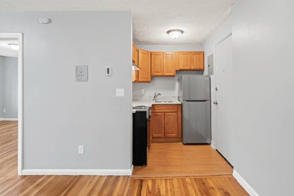 $2,650 / 2br - 2 bed at 200 Hancock St (Dorchester)63828337779329122