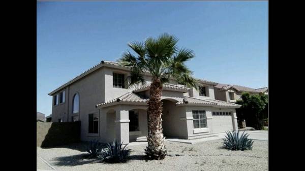 Great large bedroom including utilities available 1