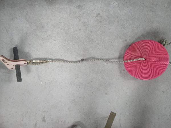 Zipline seat and cable 1