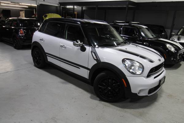 2016 R60 MINI COOPER COUNTRYMAN S LIGHT WHITE NEW TIRES 6 spd manual 1