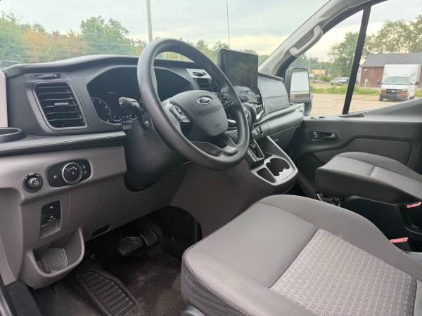 2023 Ford Transit 350 XLT - Photo 6