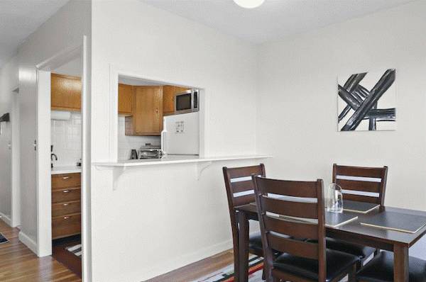 $760 / 1br - Large Furnished Bedrooms, Prime Location, Internet & Util. Included (chicago,IL)63959874704770121