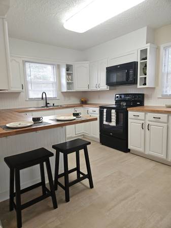 $209,000 / 2br - 1200ft2 - 231 North Clarmar Move In Ready (Fremont Nebraska)64020843708545123