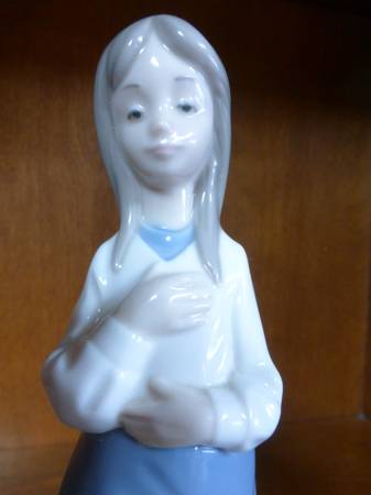 Vintage NAO By LLADRO - antiques - by owner - collectibles sale