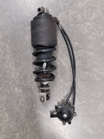 Yamaha FJR1300 Rear Shock (2nd Gen 2006–2012) – OEM, Good Condition 1