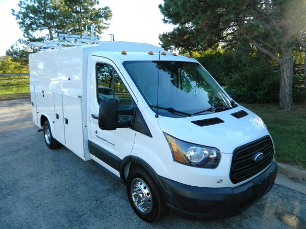 2018 Ford Transit 350 DRW - Photo 3