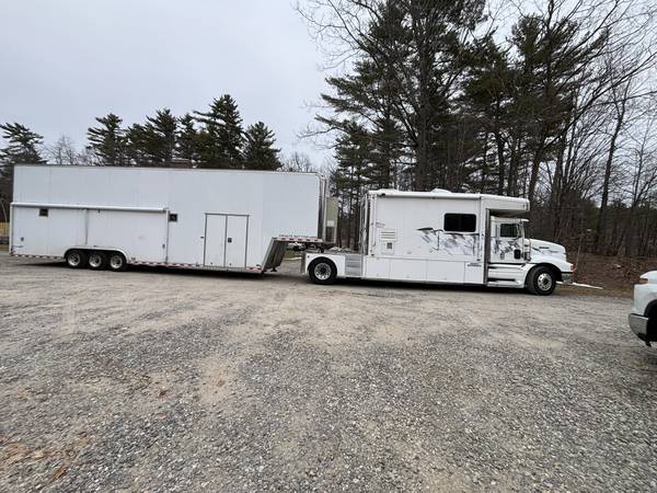 1995 International 9200 Toterhome- 2007 PAGI 40' Stacker 1
