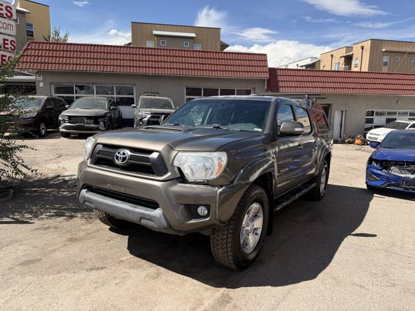 2015 Toyota Tacoma 4WD Double - Main Photo