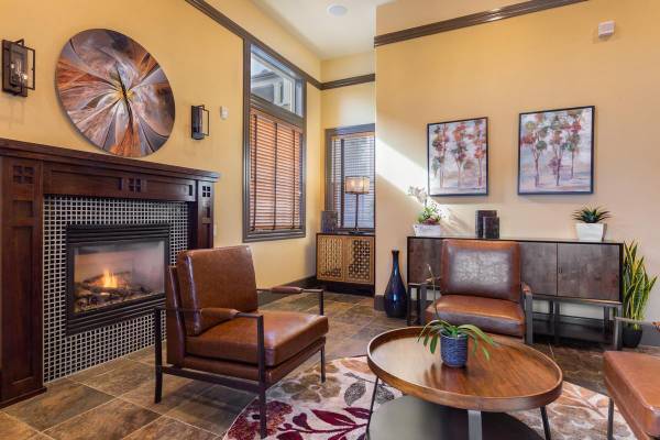 TMLP 12-mo. | Full-Size W/D • Extra Parking • Amazing Views • 1