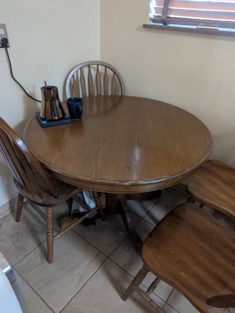 table and 4 chairs 1