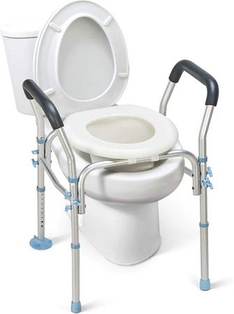 Raised, standalone toilet/commode 1