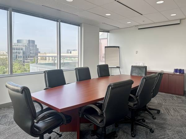 Co-Working Space for Professionals - Affordable & Flexible Terms $159 1