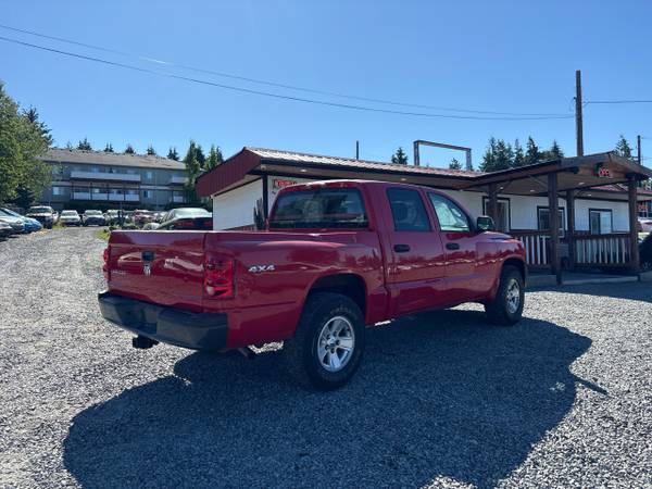2008 Dodge Dakota SXT Crew Cab 4WD - $3,999 (Lynnwood, WA)63617918623875122